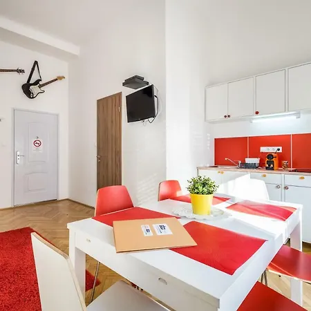 Apartament Pop Arts